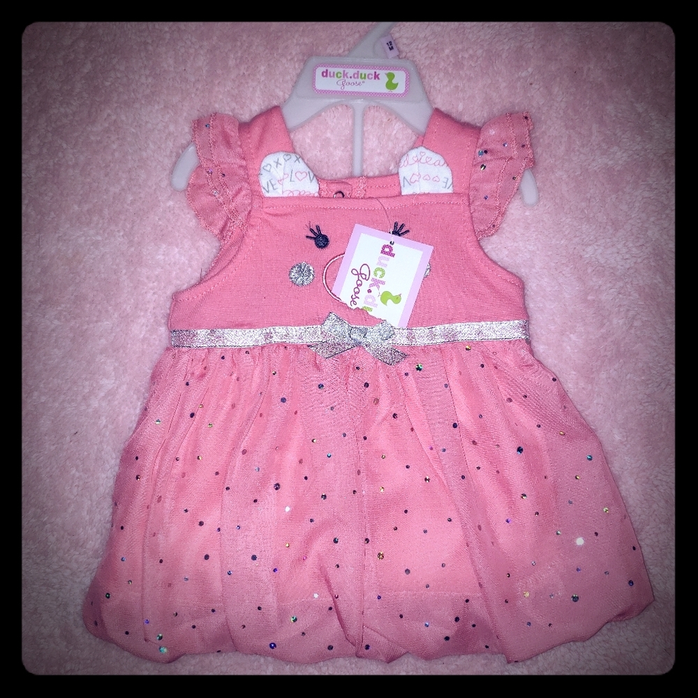 NWT Duck Duck Goose Top w/Shorts Size 12 Months